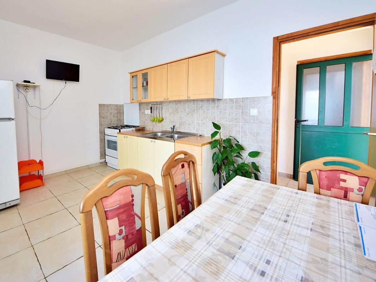 Holiday Home Tina - Hvr501 By Interhome Gdinj 외부 사진